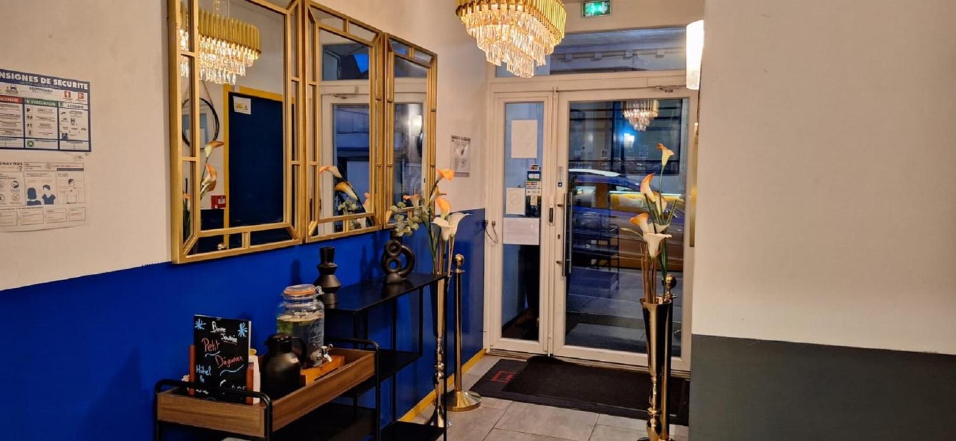 Hotel- Restaurant Le Saint Quentin Extérieur photo