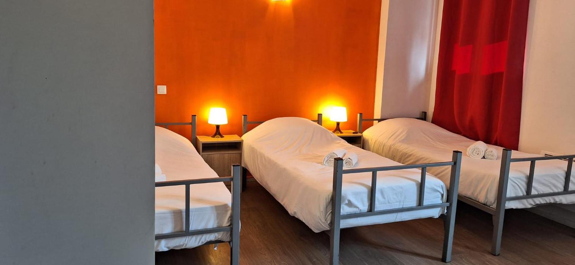 Hotel- Restaurant Le Saint Quentin Extérieur photo
